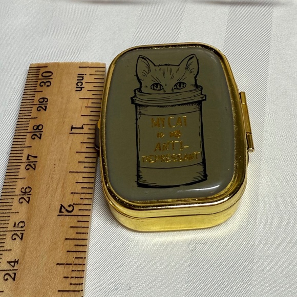 "My Cat is the only Anti-Depressant" 🐱I need! - Picture 5 of 6